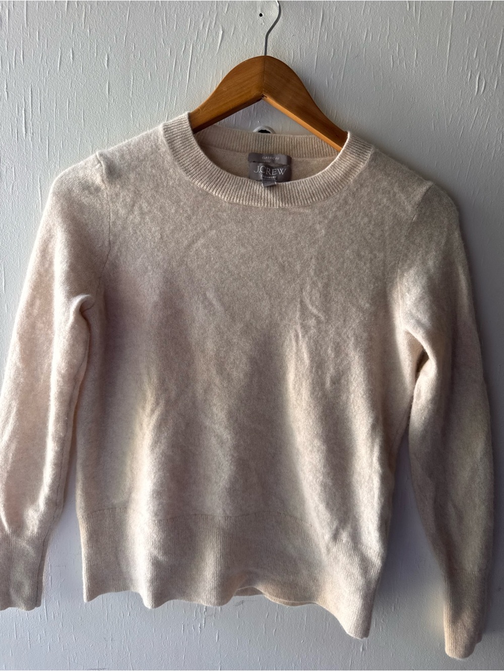 J. Crew Women's Crewneck Sweater in Light Beige 100% Cashmere